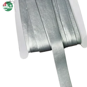 نام محصول: نوار اریب چرم خارجی نقره ای 2سانتی(بسته ۱۰متری)